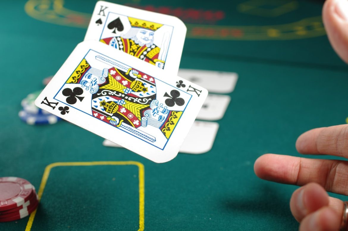 7 Core Principles Every First-time Online Poker Player Should Know