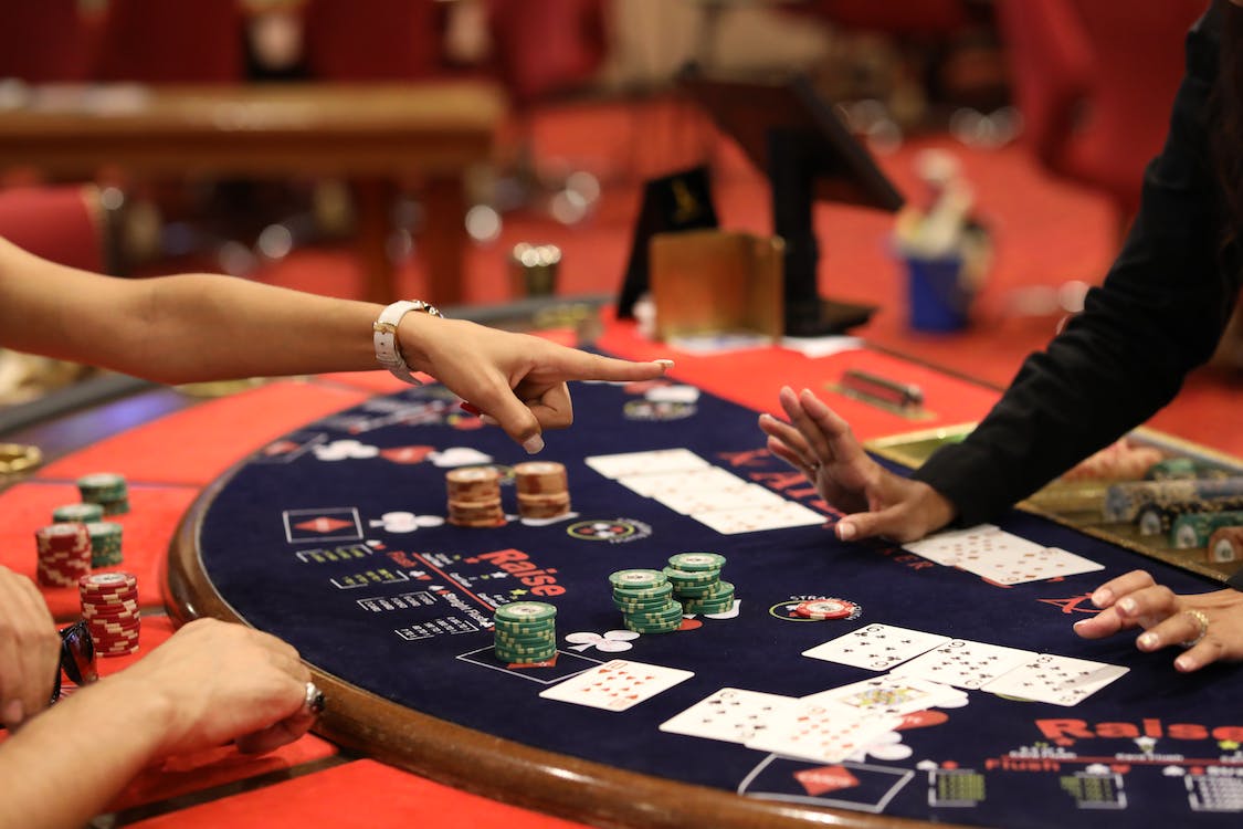 The World Of Casino Games: The Psychological Benefits Players Gain When They Play Casino Games
